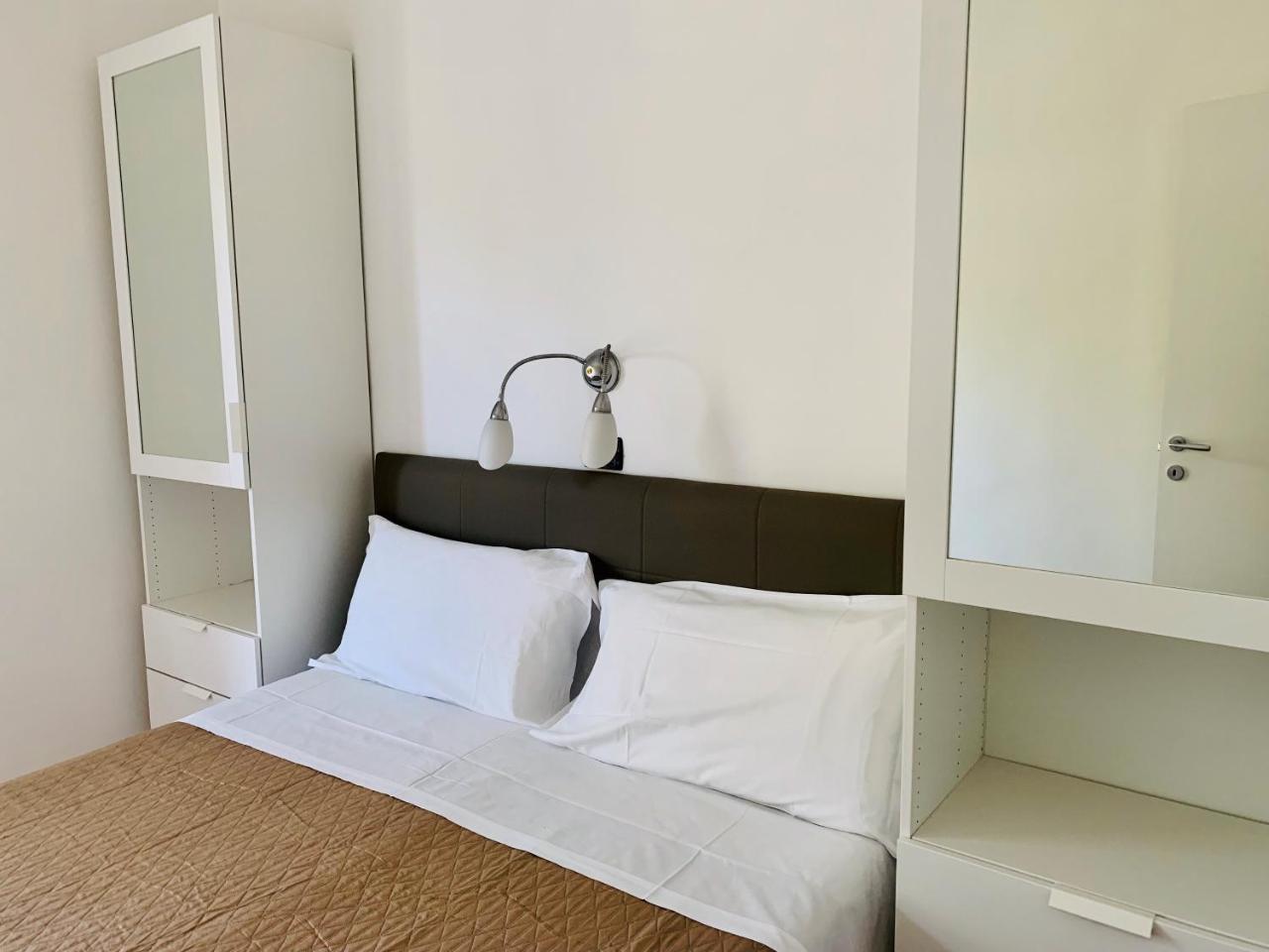 Front Lake Apartment Bardolino Exterior foto